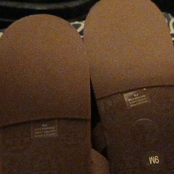 Troy burch sandals - Picture 3 of 4